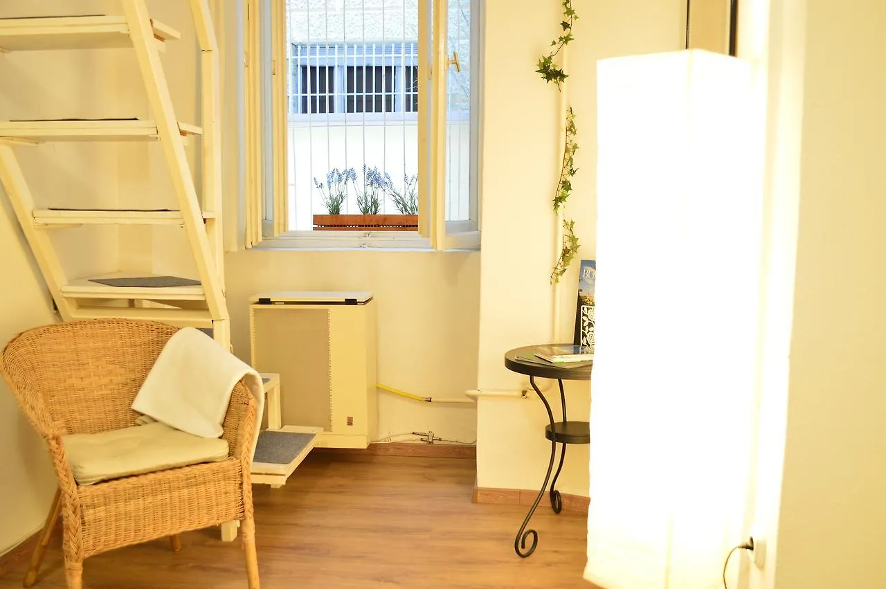 Apartment Akademia Budapeste